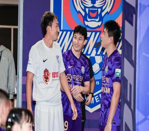 独特魅力下,的足球狂欢,盛典,完美体育,WMSports,完美体育网址,完美体育app,完美体育官网,完美体育集团